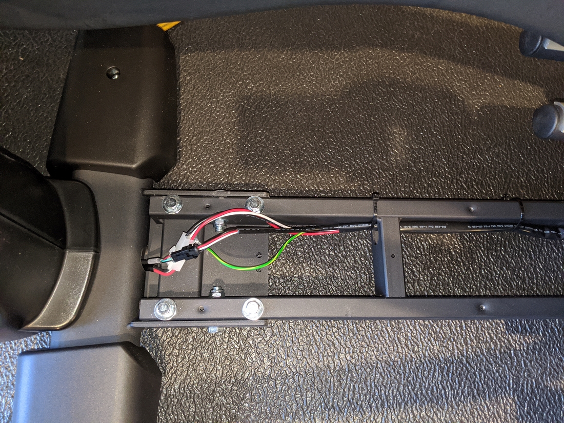 E95 Step 4-11 07 Top view of incline rail (note four screw holes).jpg