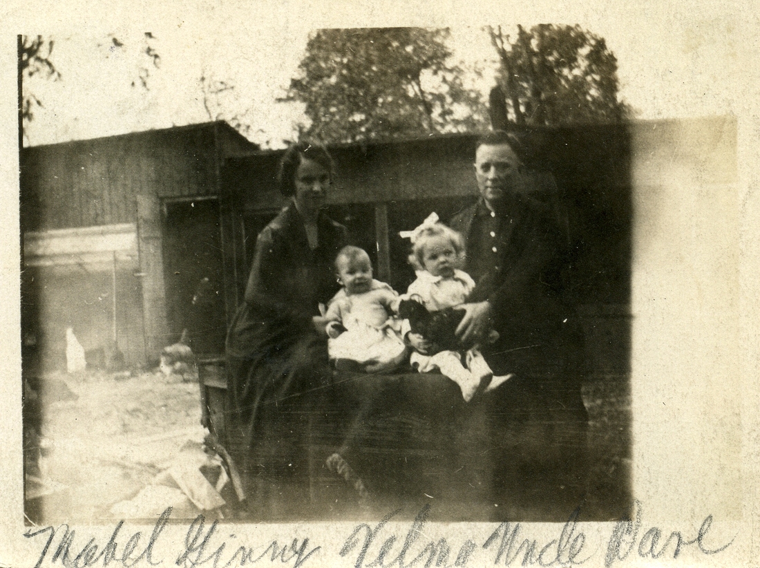 1919~ Mabel, Ginny, Velma & Uncle Dave (Em's husband - Em probably related to Kelsch, lived in Suffern area).jpg