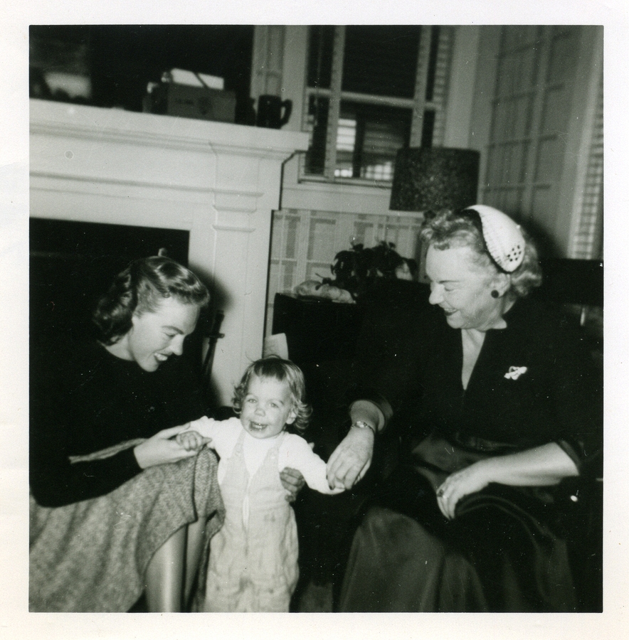 1953-12 Velma, Christy, Nana Keith.jpg
