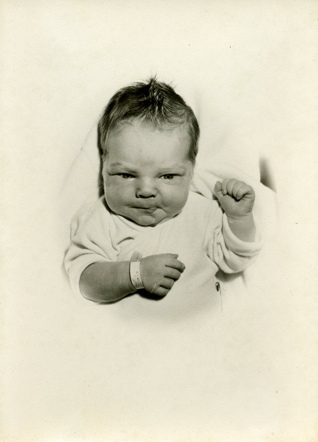 1955-07-31 Karen Harvey Crook.jpg