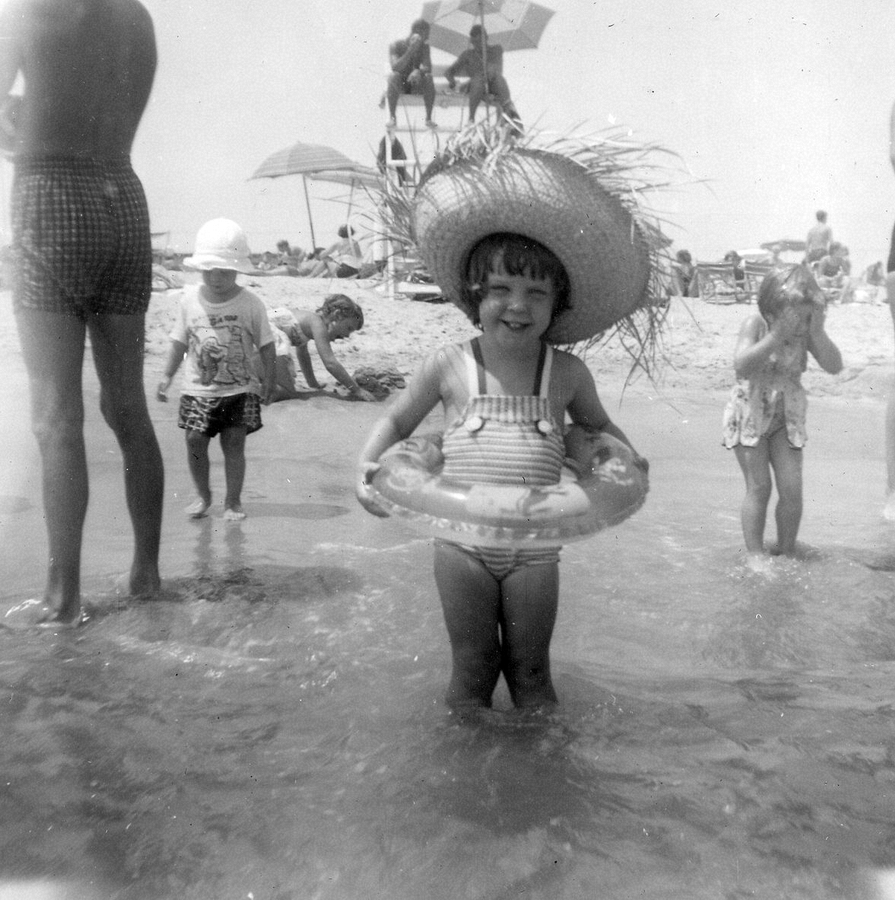1959~ Karen.jpg