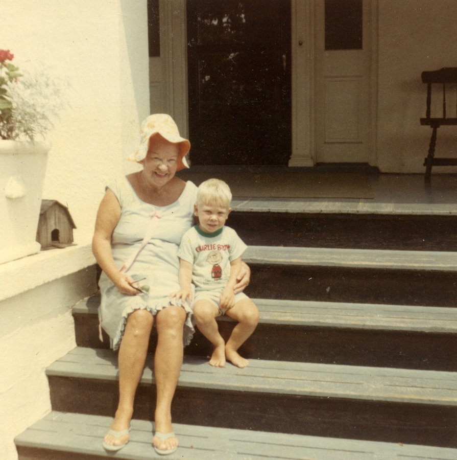 1967-09 Mabel & Eric.jpg