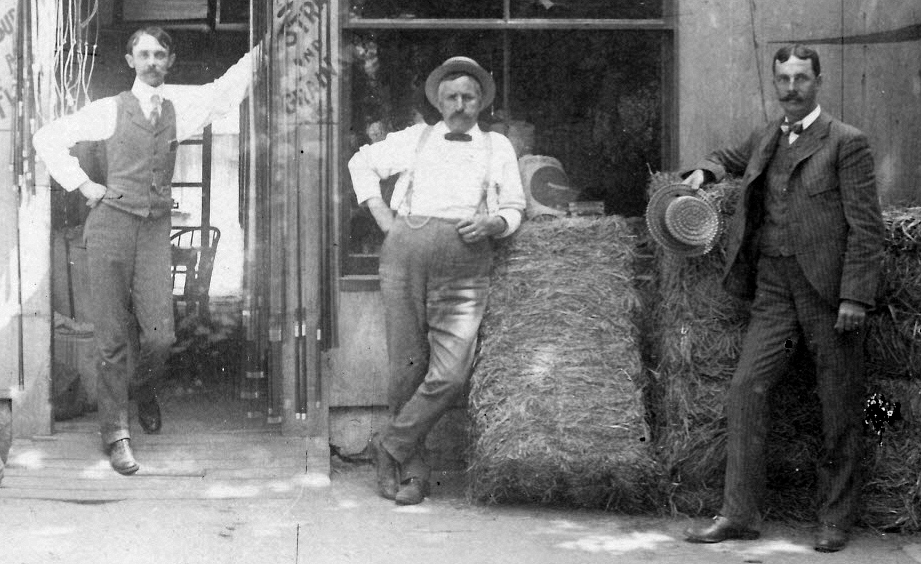 1900~ Whip Sale - staff.jpg