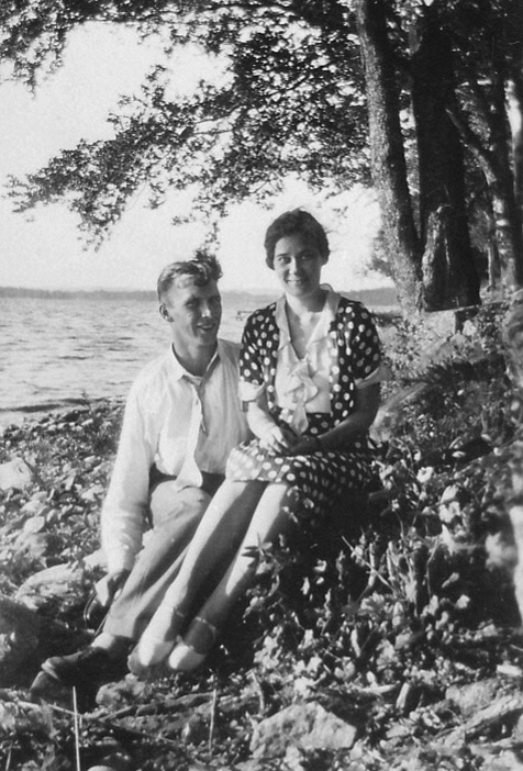 1931~ Ed & Marge Beehler, Bantam Lake CT.jpg