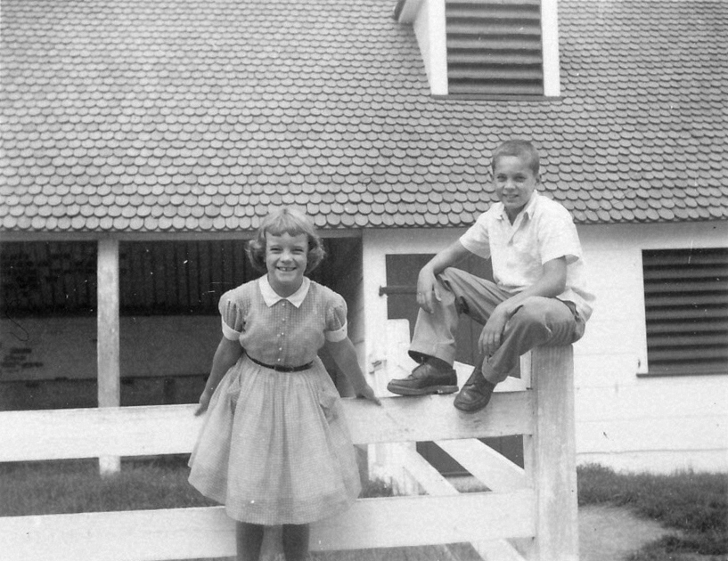 1954-05~ Beth & Craig Rowley (ages 6 & 10).jpg