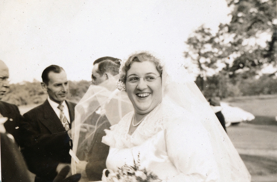 1950-10-14 1 The Bride - Wedding of Jeannette & Charlie Razee, Westville, New Haven CT.jpg
