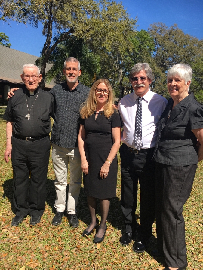 2020-03-07 3 Rev George Razee, Tom Razee, Caroline Barnett, Rob Razee & Nancy Razee, at Kevin Barnett funeral.jpg