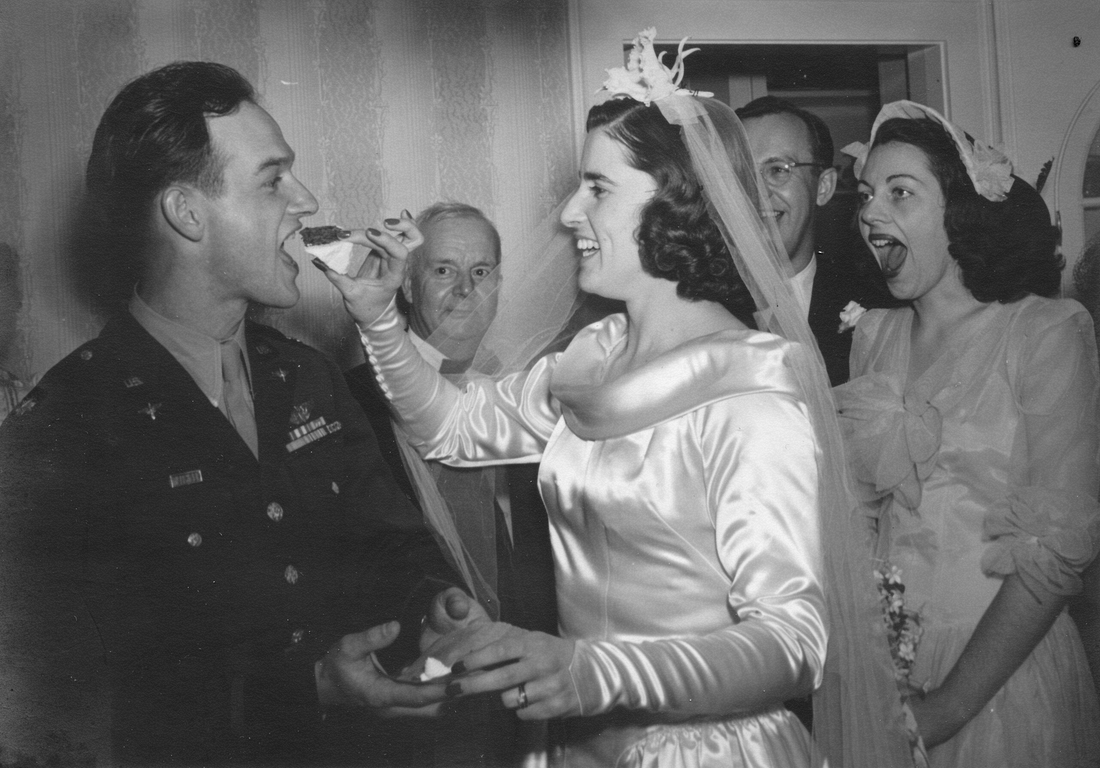 1945-04-07 08 Mary (Razee) & Dick Wilkins.jpg
