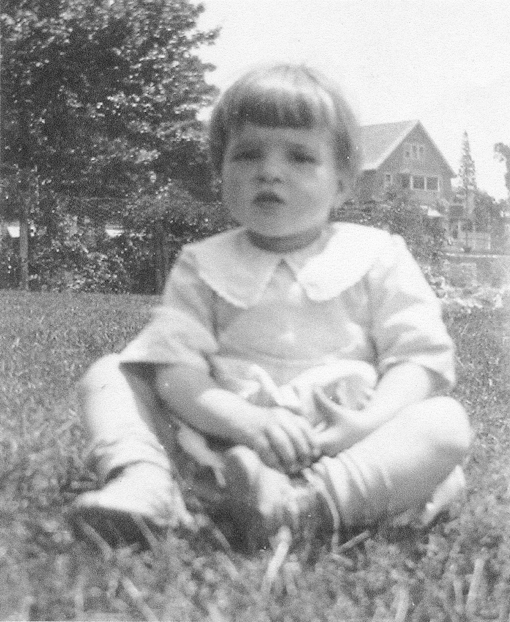 1923~ Mary Razee.jpg