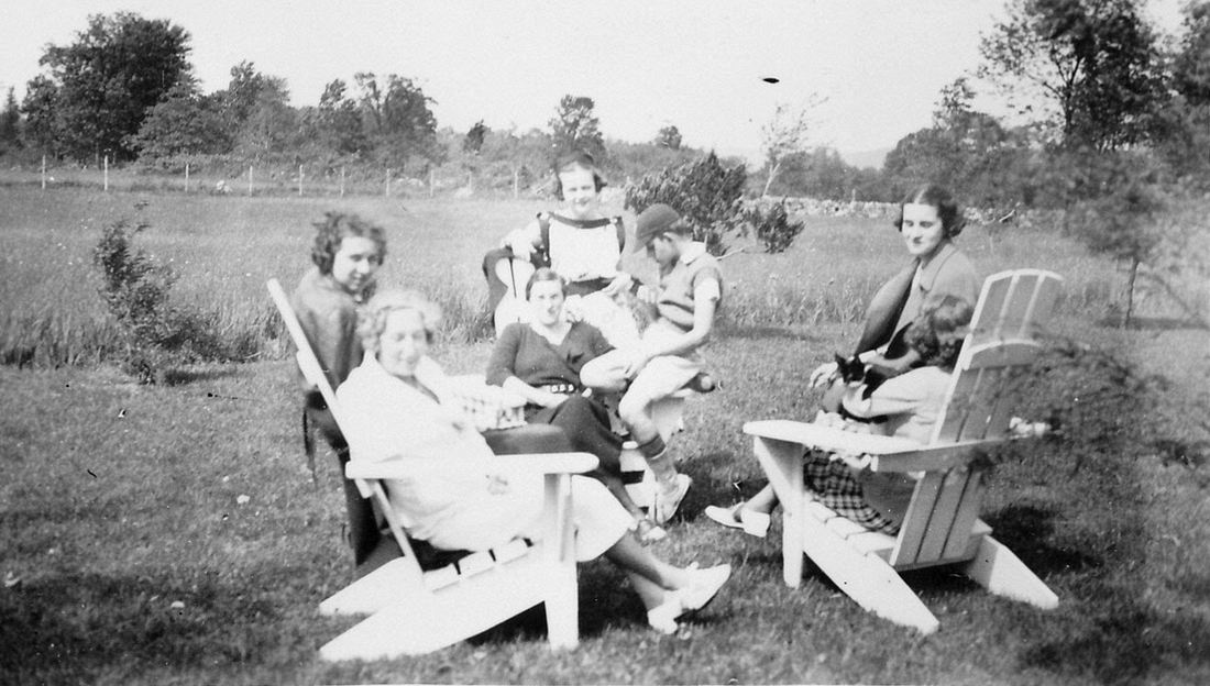1934~ In the Razee yard, Woodbridge CT.jpg