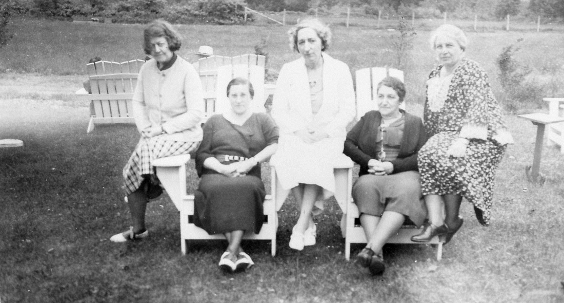 1936~ 1 Ethel Griffing, Edith Razee, Ethel Adams, Liz Perry & Lettie Stephan, Woodbridge CT.jpg