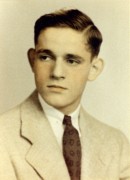 1942 George Razee.jpg
