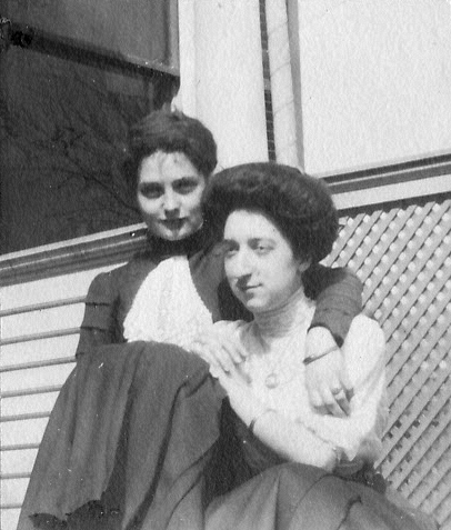 1911~ 3 Roxy & Ethel.jpg