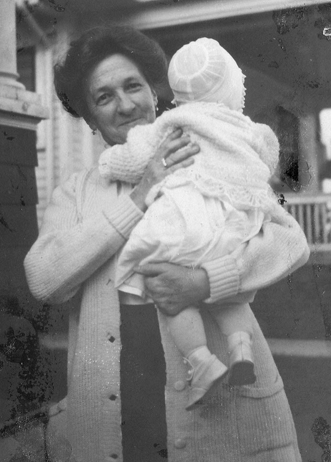 1913 Aunt Kate & Steve.jpg