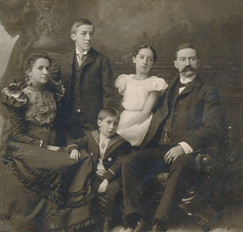 1896~ Kate, Harry, Benton, Ethel & Raymond Baldwin.jpg