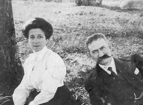 1911~ Aunt Kate & Uncle Raymond Baldwin.jpg