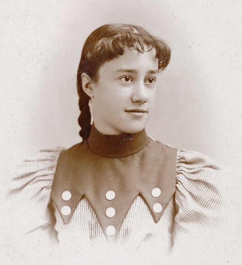 1892 1 Florence Holladay.jpg