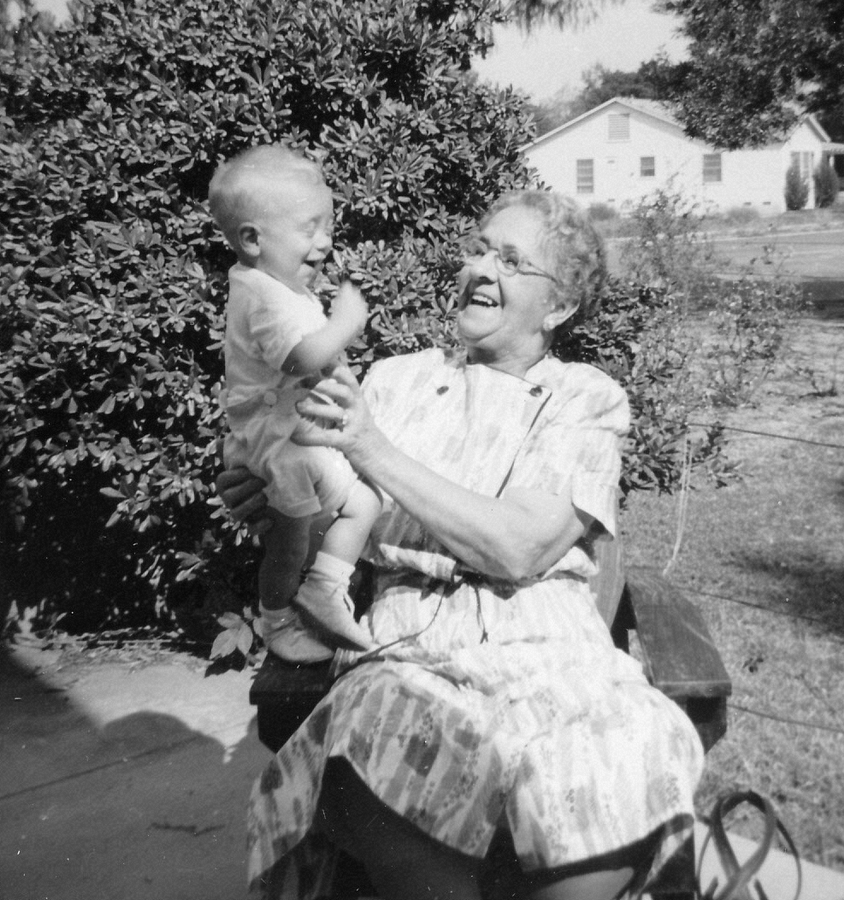 1950 Paul & Bess Frisbie.jpg