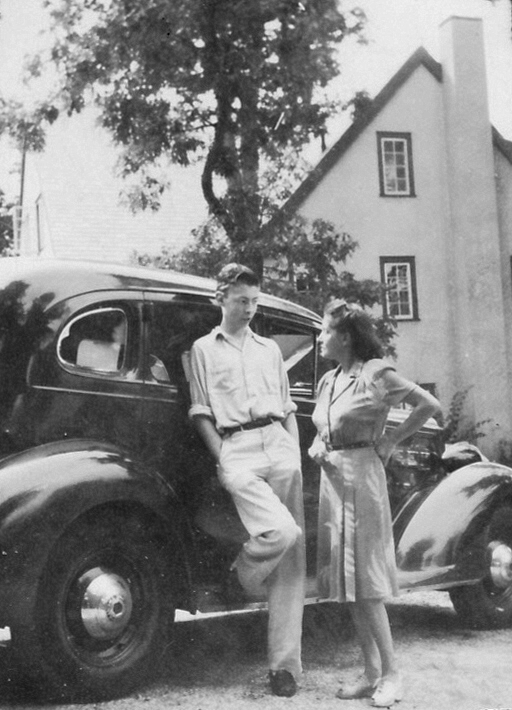 1946~ 1 Tony & Betty Cooper.jpg