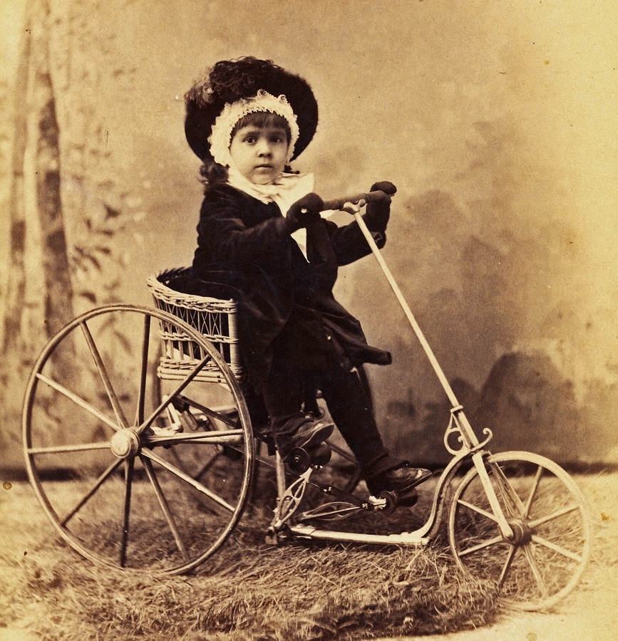 1884~ 3 Bessie Bowman [118].jpg