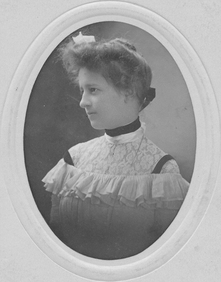 1899~ Ruth Bowman.jpg