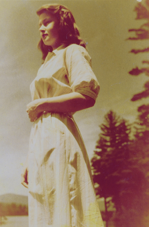 1947-07-03~ 1 Diane.jpg