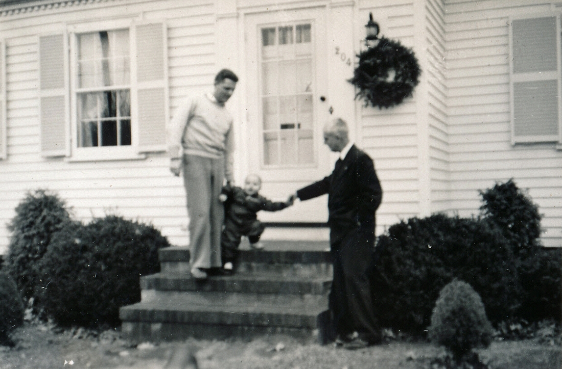 1949-12-17 2 Hilliard up for the weekend before Christmas.jpg