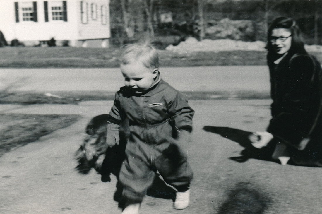 1950-02-11 3 Pete Jr & Diane (with Peter), Needham.jpg