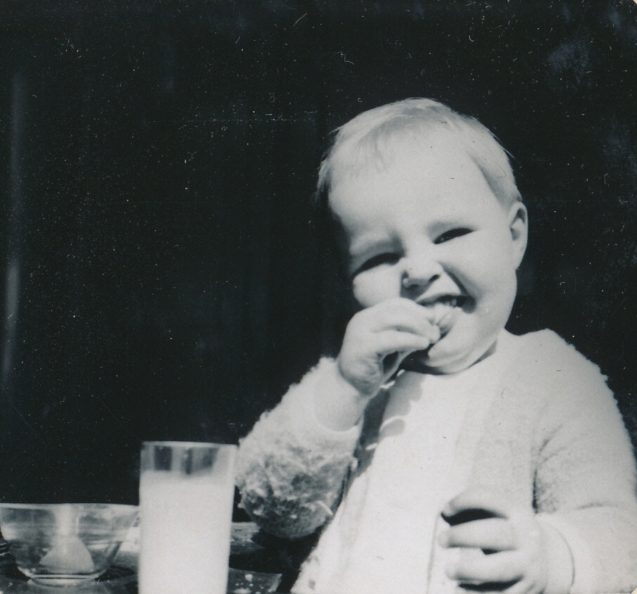 1950-03-20 Pete Jr at lunch.jpg