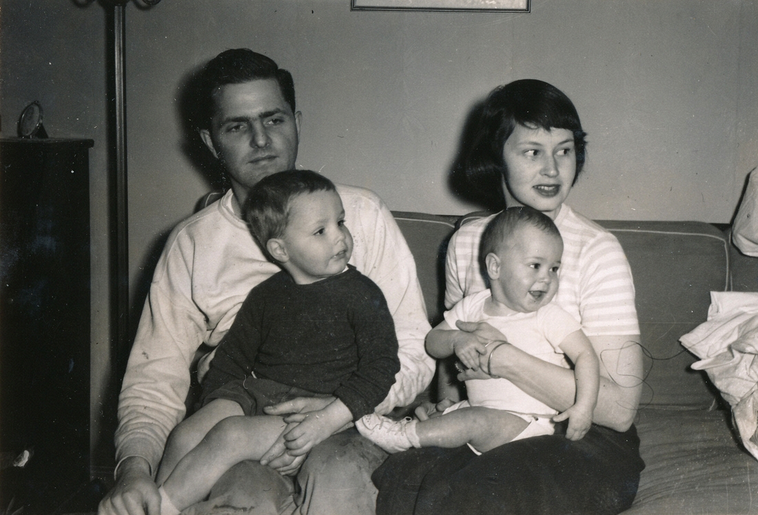 1950-12-23 2 Pete Sr, Pete Jr, Dan & Diane Matthews.jpg