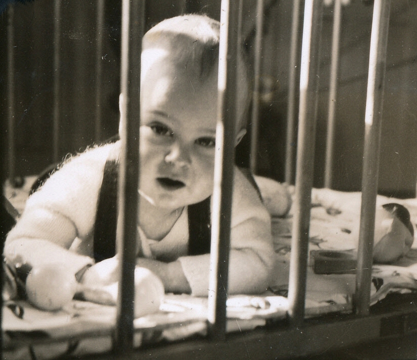 1951-03 1 Dan (10 mo).jpg