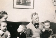 1951-03-09 4 Doris, Dan, Pete Jr, Ped & John.jpg