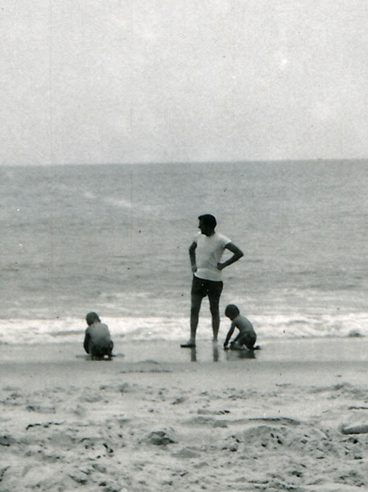 1953-07~ 02 Pete Jr, Pete & Dan - Beach day.jpg
