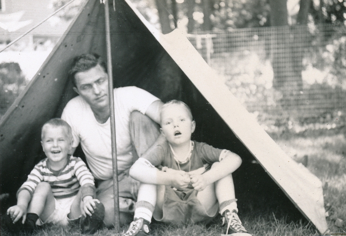 1953-07~ 06 Pete's army pup tent, backyard day.jpg
