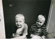 1953-07~ 10 Pete Jr & Dan under the dining room window, backyard day.jpg