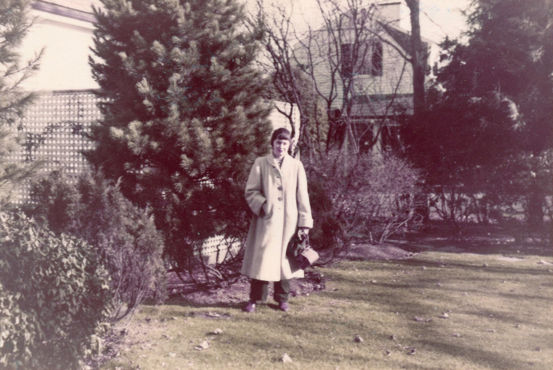 1954-12 1 Diane, Wellesley.jpg