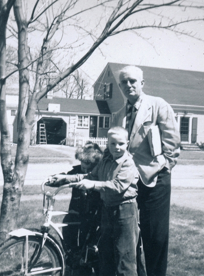 1955-05-01~ 9 Dan, Pete Jr with new bike & Hilliard (HBD Dad & Dan).jpg
