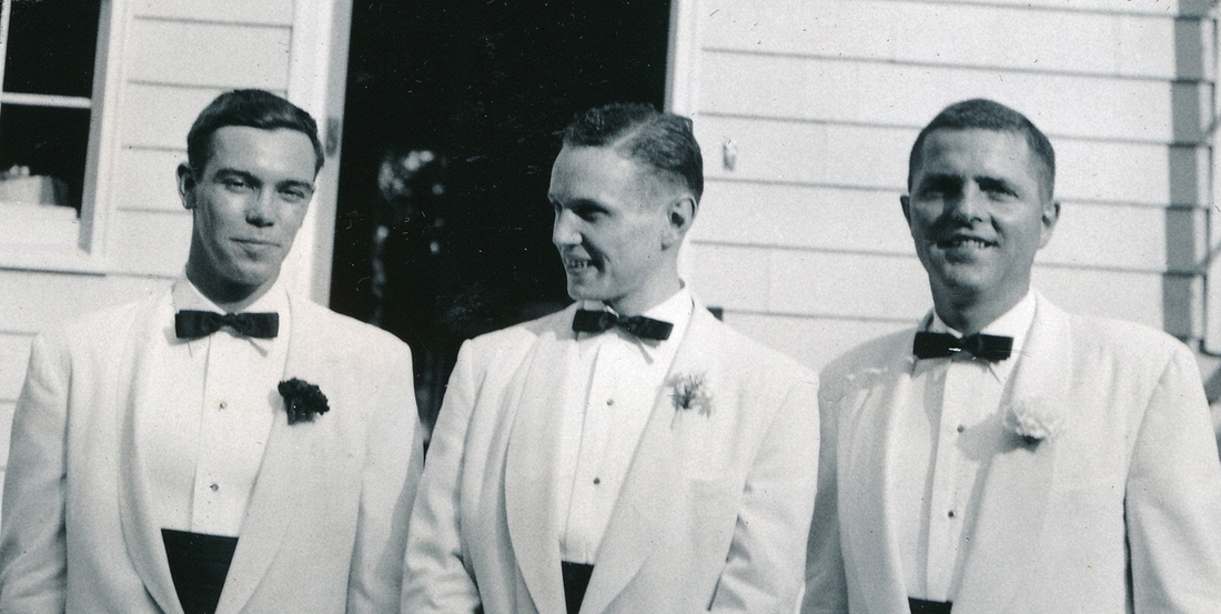1955-06-18 5 Sid Kimber, Dave Crocker & Pete - MIT friends - reception at Haskel's house.jpg