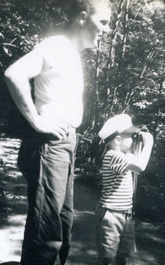1955-08 10 Pete Sr & Dan, Crawford Notch State Park, NH.jpg