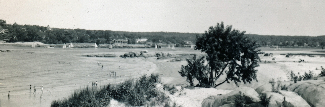 1955-09 1 Wingaersheek Beach, Gloucester MA.jpg