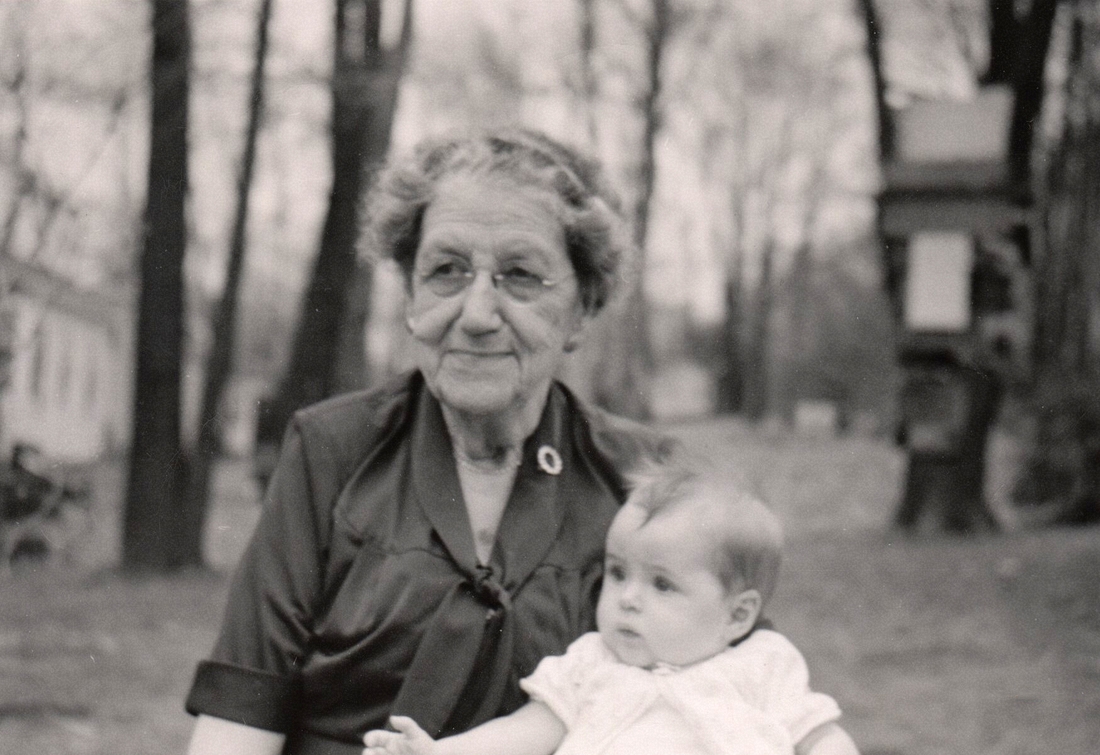 1957-04 5 Liz & Andrea; tree house in background, Needham MA.jpg
