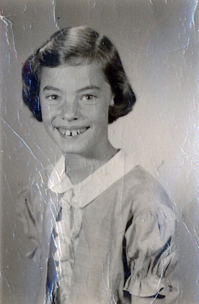 1958-10~ 21 Betsy Oliver, NHS 66.jpg