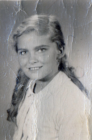 1958-10~ 27 Connie Roberts, NHS 66.jpg
