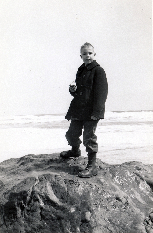 1958-03-30 3 PD on rock at low tide, Palm Sunday, Nauset Light Beach, Cape Cod.jpg