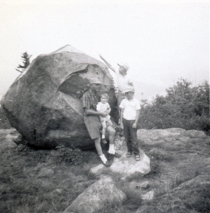 1959-08-early 1 Pete Sr, Andrea, Pete Jr & Dan; on top of Mt Sunapee.jpg