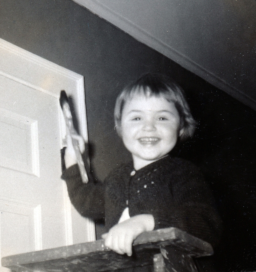 1960-03~ 3 Andrea loves to pretend paint!.jpg