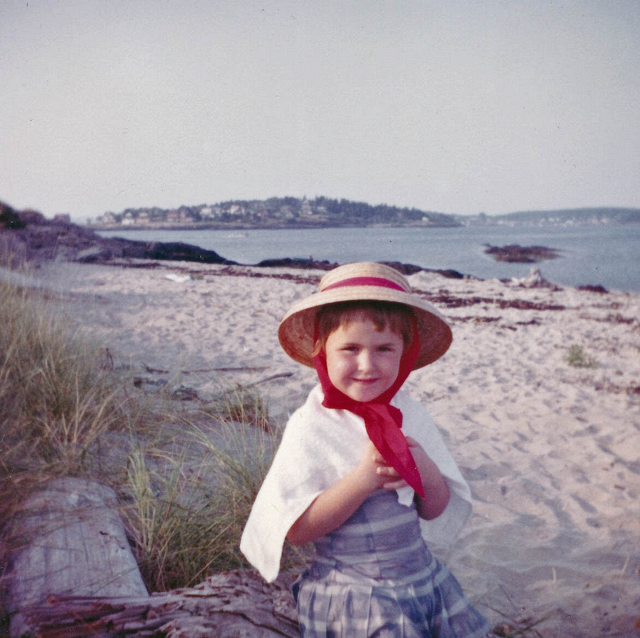 1961-08-08~ 5 Andrea & Pete Sr, late afternoon swim, other side of Bailey's Island ME.jpg