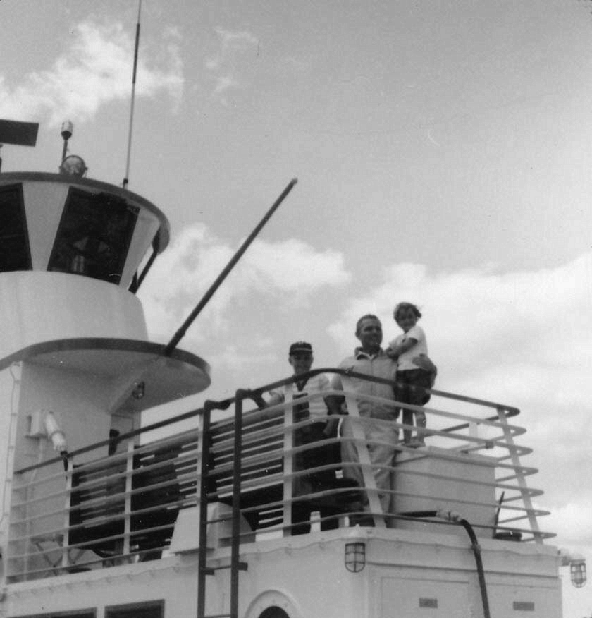 1961-08-10~ 13 Pete Jr, Pete & Andrea; return trip on a sunny day, Islesboro Ferry.jpg