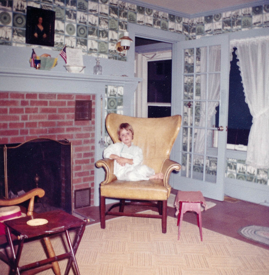 1961-09-03~ 01 Andrea in dining room, Islesboro ME.jpg