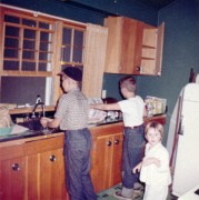 1961-09-03~ 08 Pete Jr (13.2), Dan (11.3) & Andrea (4.10) in kitchen, Islesboro ME.jpg